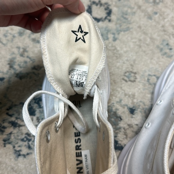 White high top converse - Picture 6 of 6